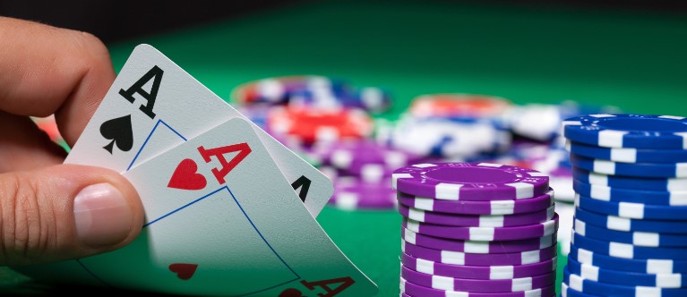 Luật chơi Poker i9bet cơ bản người chơi nên biết